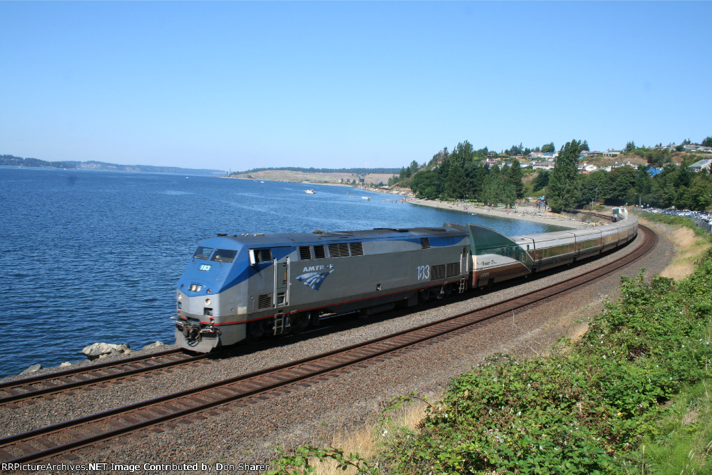 Southbound Amtrak Cascades Service